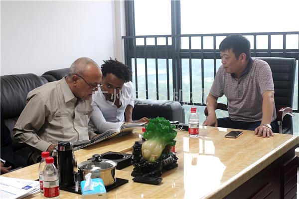 移動(dòng)式乳化機(jī)