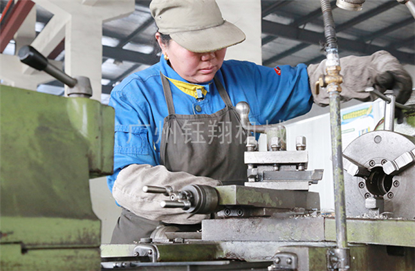 食品真空乳化機(jī)